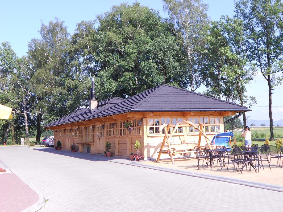 Hotel Kuban Pszczyna Exterior foto
